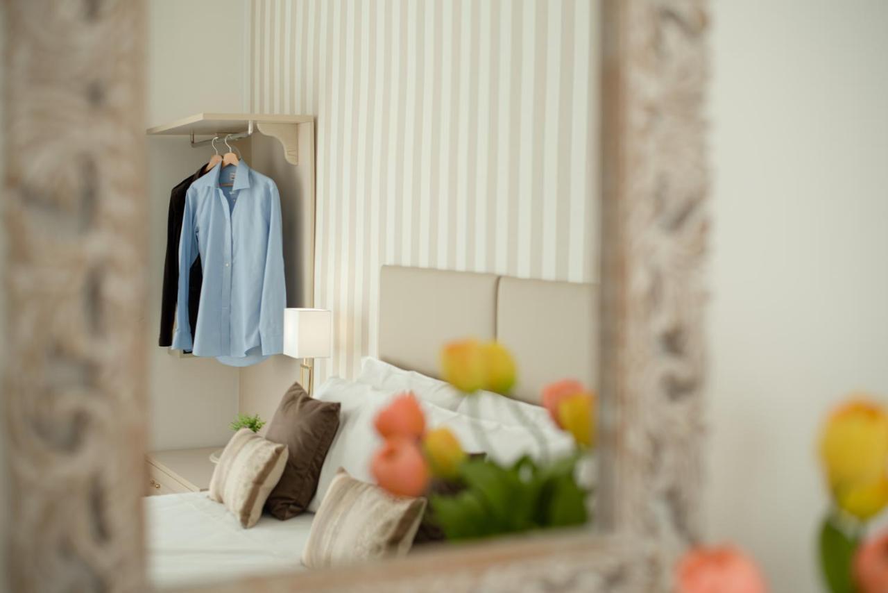Porta Aragonese Luxury Rooms Palermo Eksteriør bilde