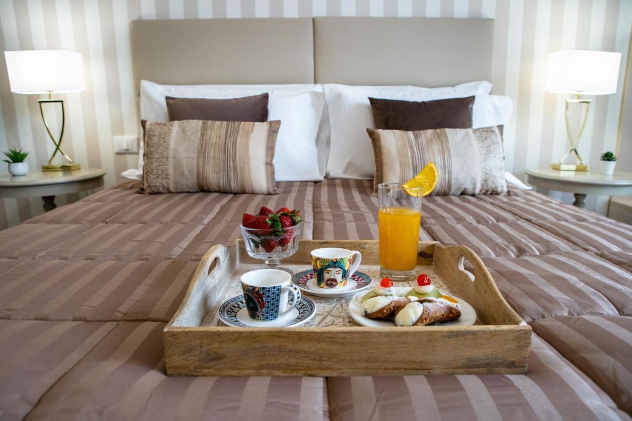 Porta Aragonese Luxury Rooms Palermo Eksteriør bilde