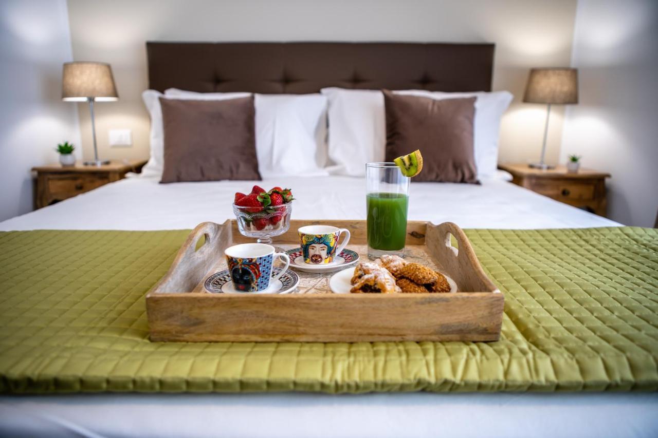 Porta Aragonese Luxury Rooms Palermo Eksteriør bilde